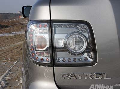NissanPatrol2011_4.JPG